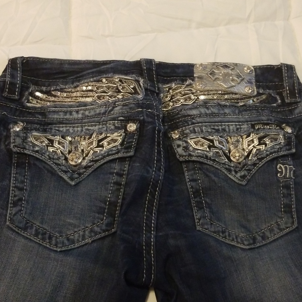 Miss Me Cropped Jeans